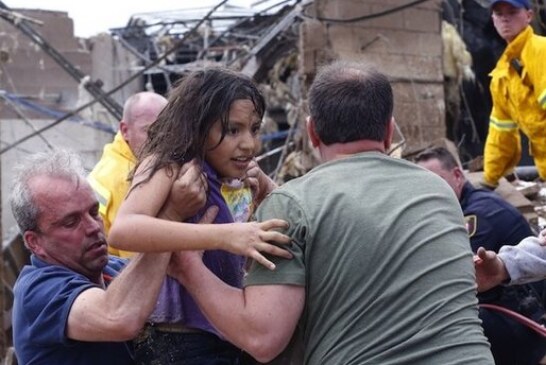 Un tornado en Oklahoma deja al menos 91 muertos USA