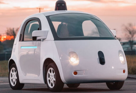 Google llamará “Waymo” a su nueva empresa automotriz de auto conducción