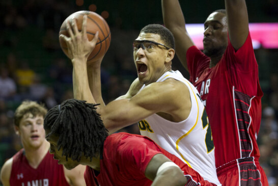 Isaiah Austin, el prodigio de Arlington Texas,  esperará en Baylor por su destino NBA